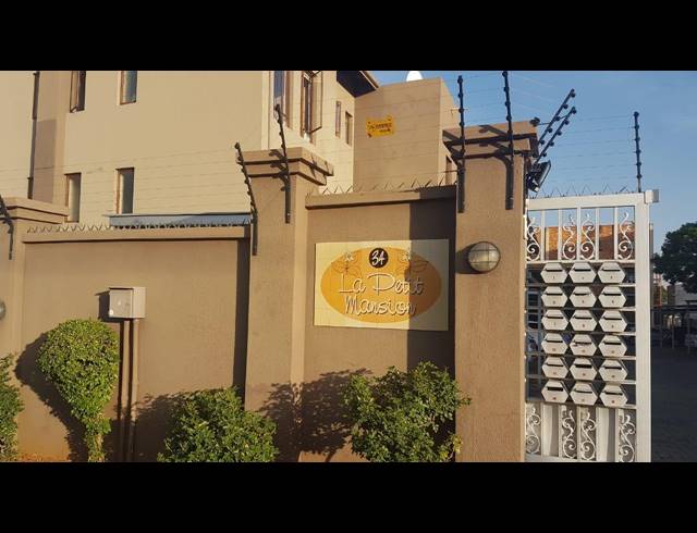 2 BEDROOM APARTMENT TO LET IN LINDEN